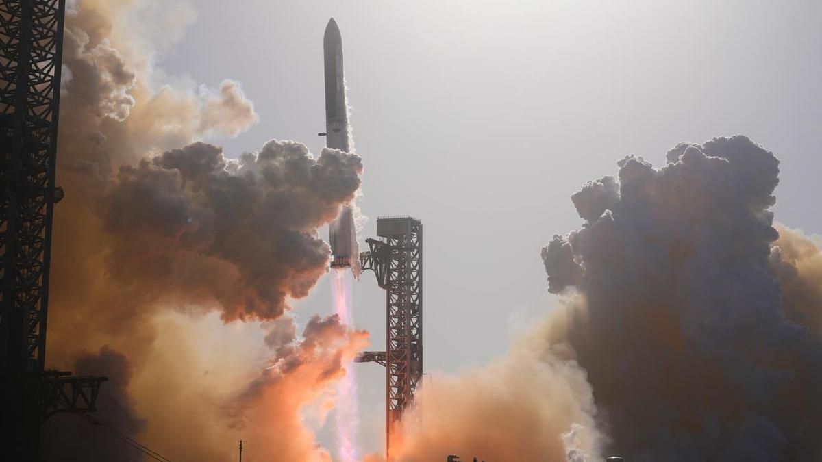 SpaceX's Starship rocket lifts off for its 13th test flight. - perthnow.com.au