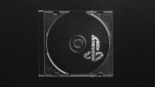 Sony is moving away from gaming discs as PlayStation sales shift online. - rnd.de