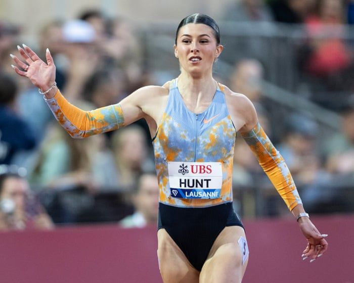 Amy Hunt competes in the women’s 200m at the Lausanne Diamond League. - Laurent Gilliéron/EPA
