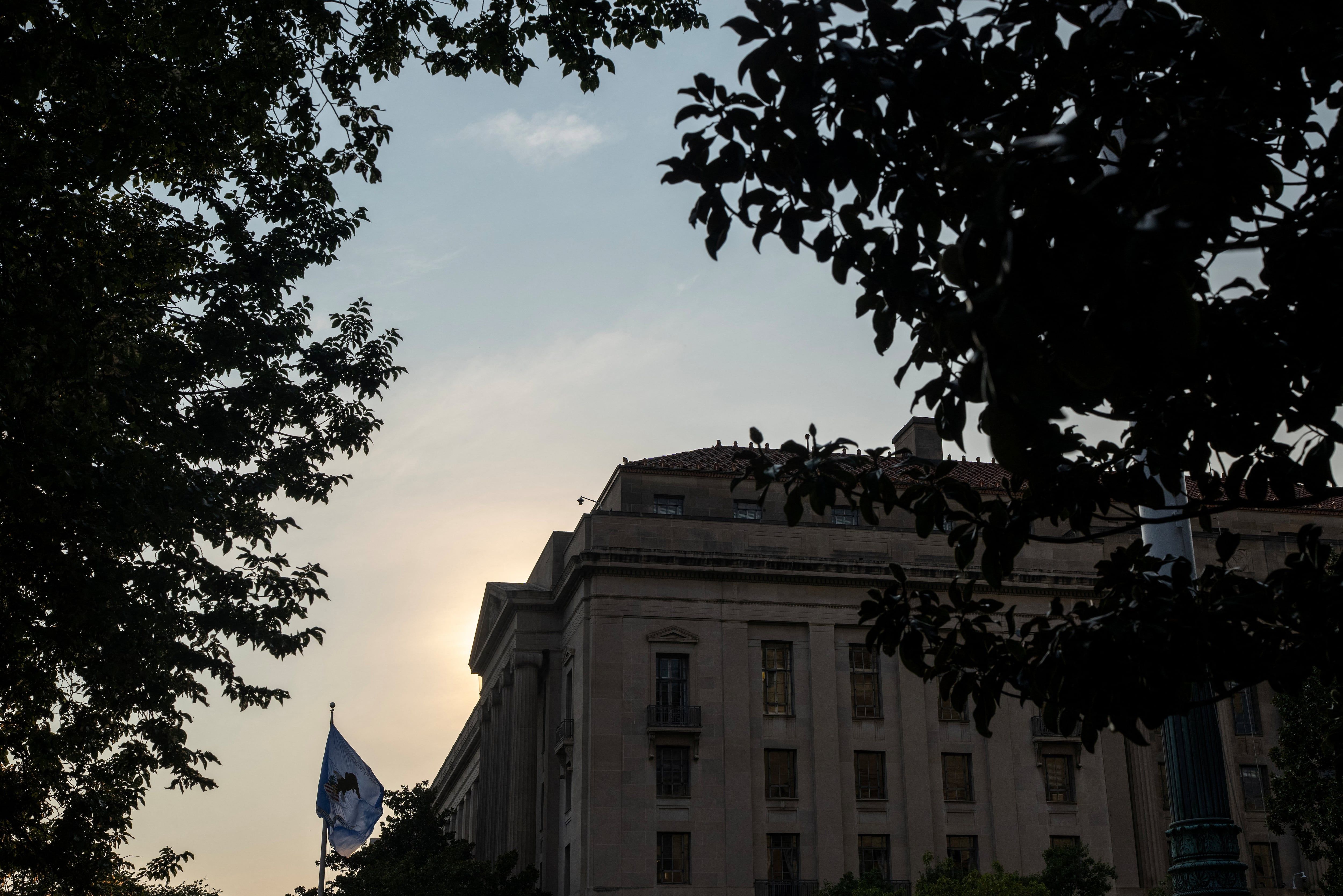The U.S. Department of Justice says it seized domains used by two hacking platforms, dubbed QScan and QTRouter. - theglobeandmail.com